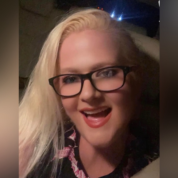 Hell no we won’t go! HELL NO WE WON’T GO!! - Picture 2 of 14